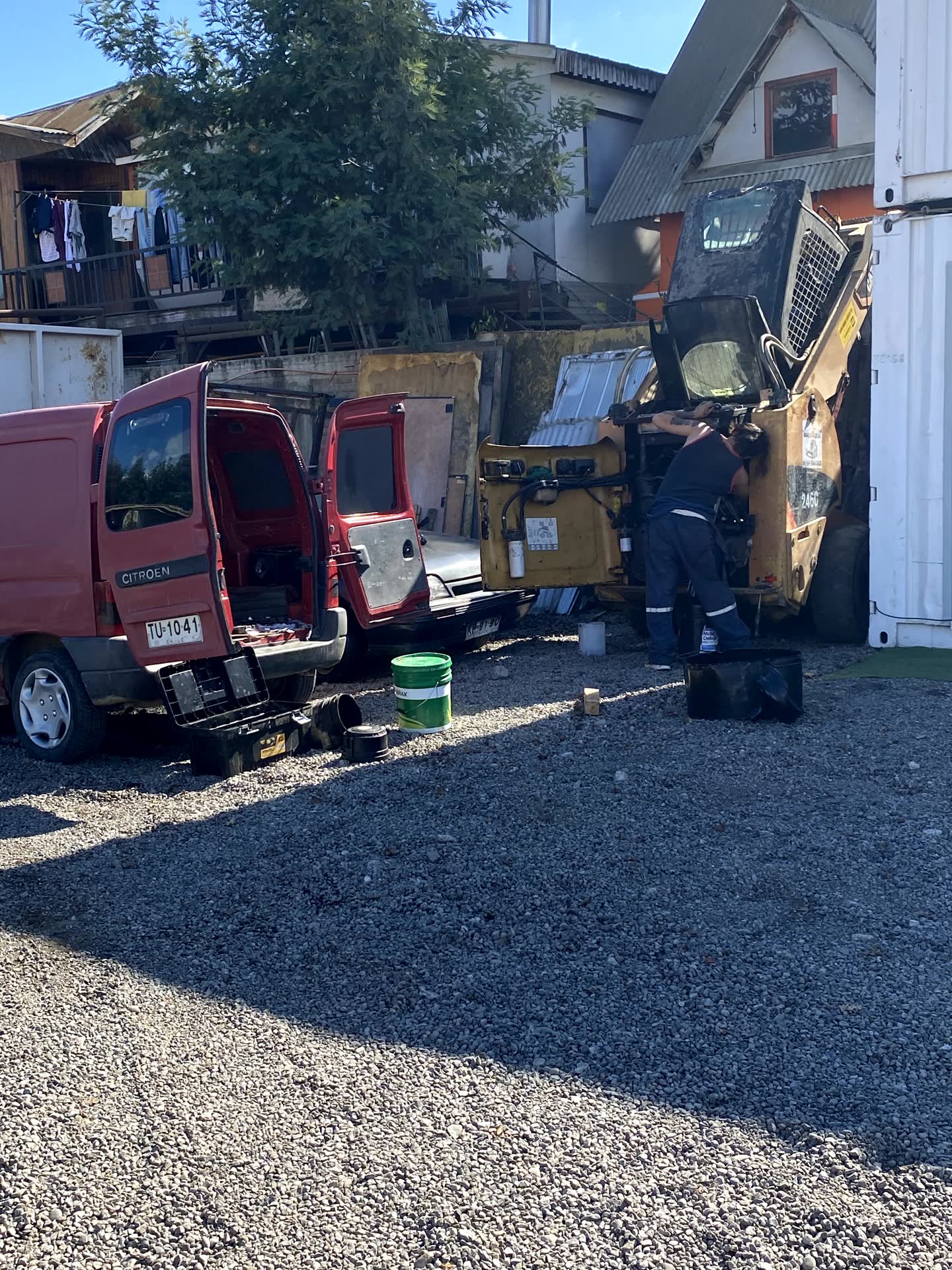 Mantención de equipos y maquinaria pesada